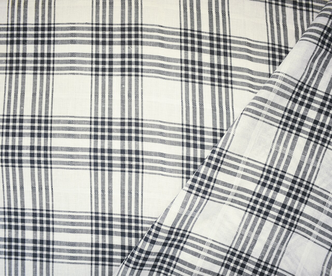 Black-Deep Gray Cotton Famous Maker Plaid Gauze Woven Fabric By the Yard